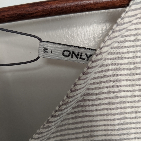 ONLY Horizontal Stripe Front-tie Dress - Picture 2 of 5